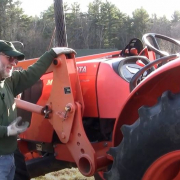 Spanish-Lang-Tractor-Video